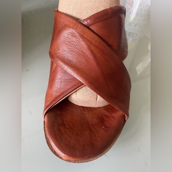 Miz Mooz Leather Sandals 2”  Stacked Block Heel Size 37 - Picture 7 of 13